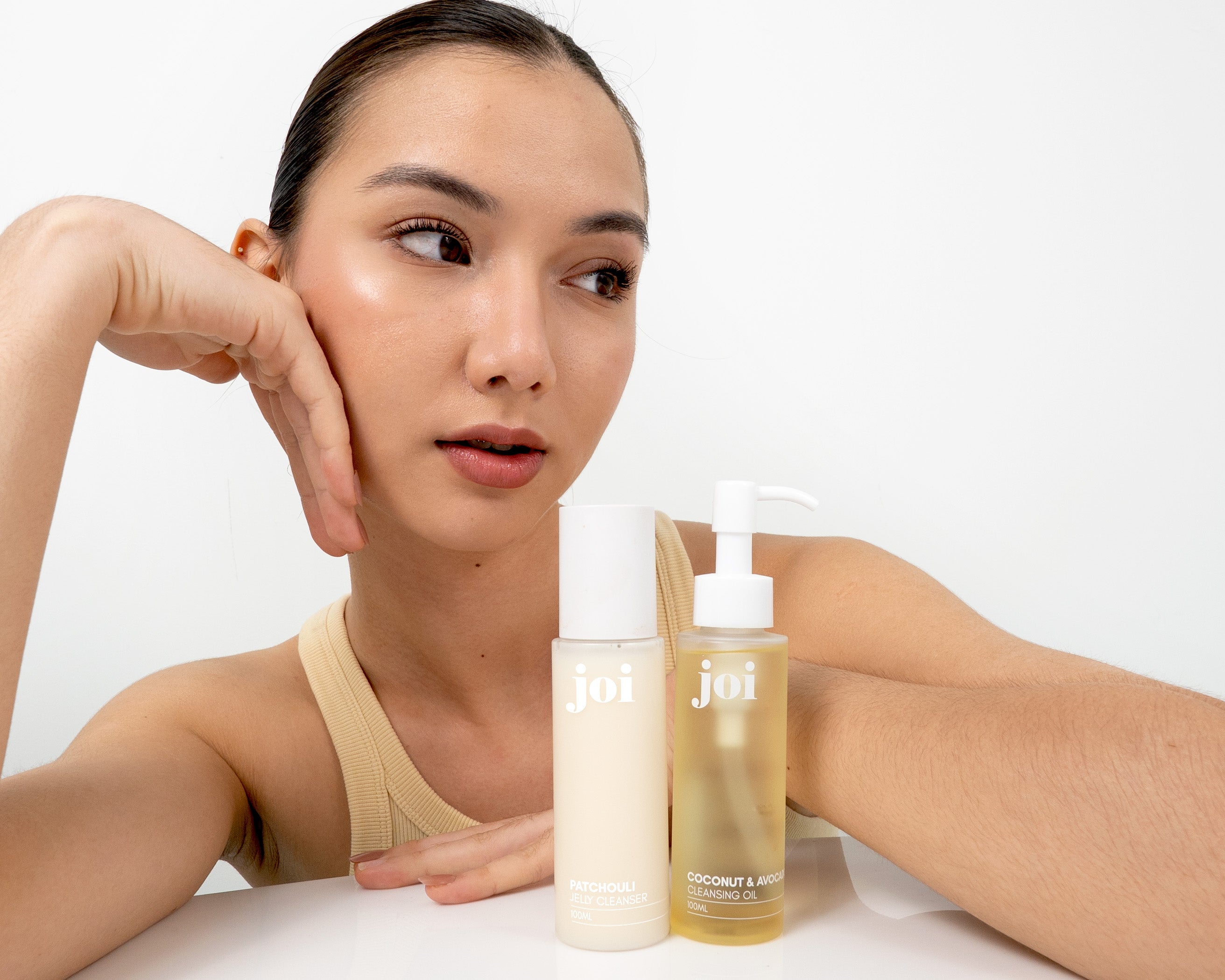 Coconut & Avocado Cleansing Oil – Joi